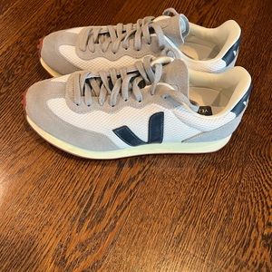 Veja Women’s Rio Branco Sneakers in Gravel Nautico, size 41/U.S. 9 1/2.